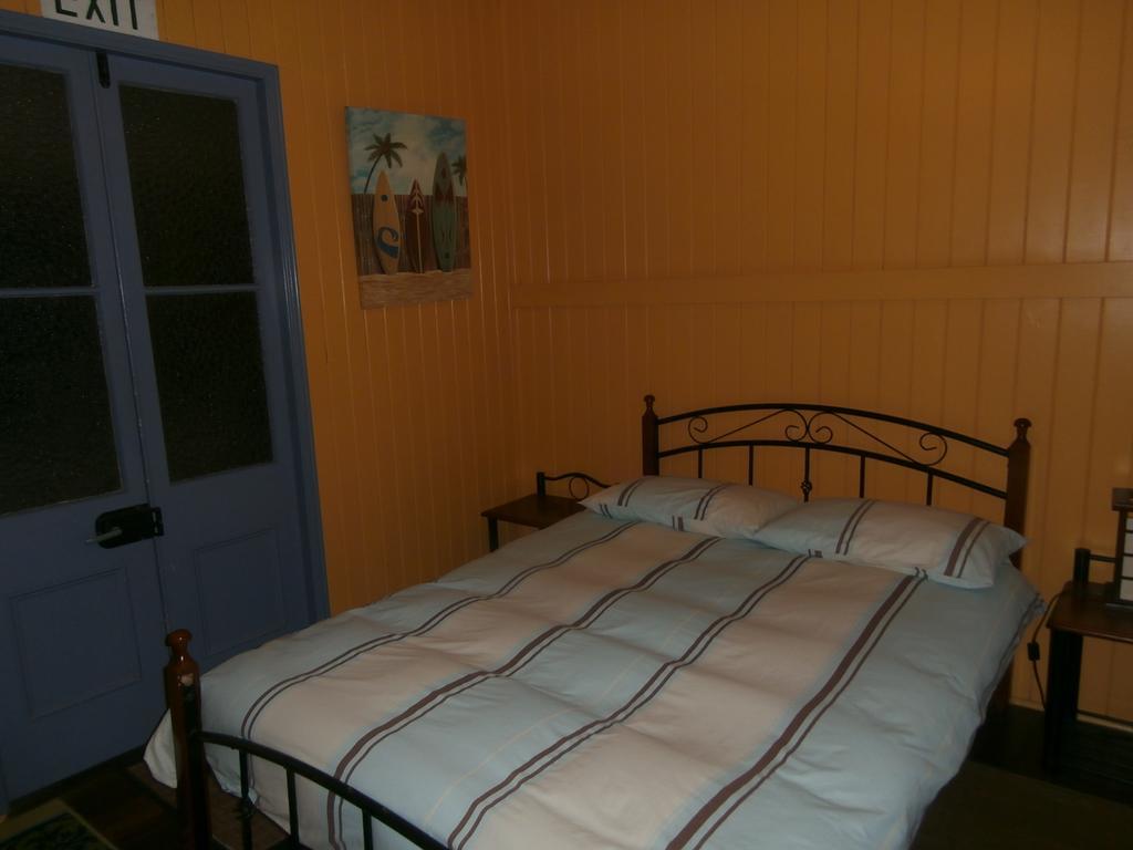 Mango Tourist Hostel خليج هيرفي الغرفة الصورة